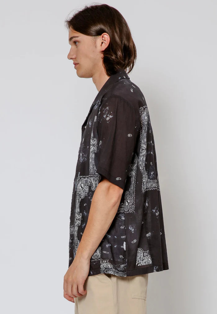 Blusa Paisley Patchwork