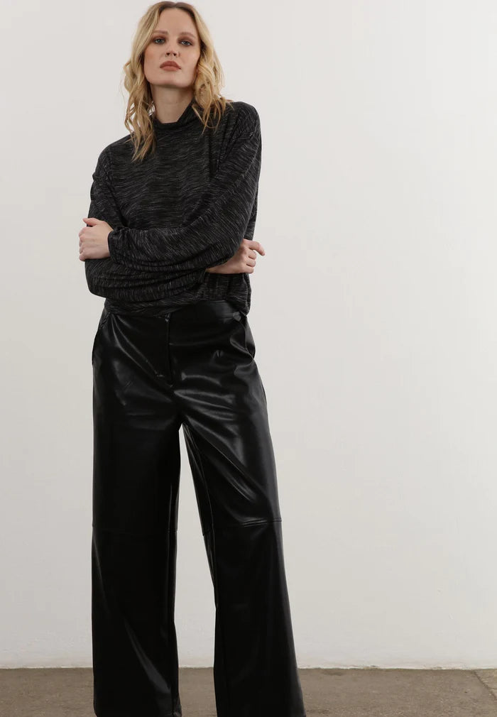 Religion SIMPLE TOP BLACK