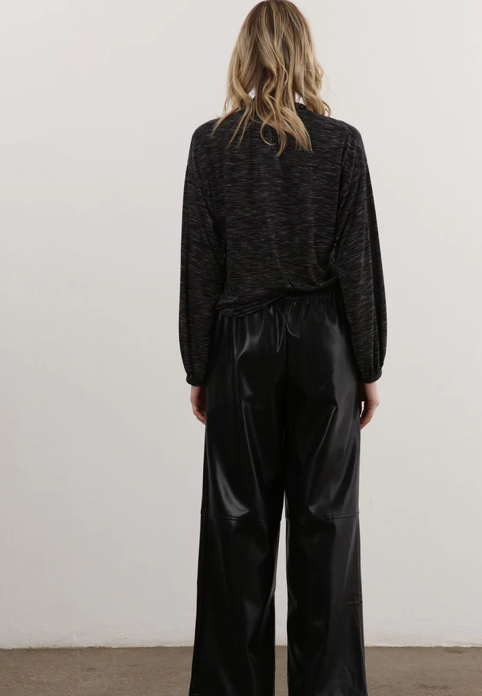 Religion SIMPLE TOP BLACK