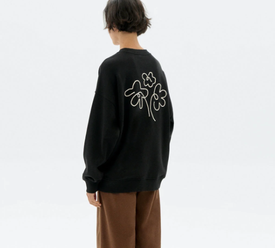 Sudadera oversize bordada a mano flower Jimena