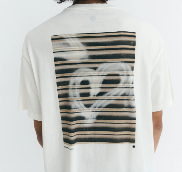 Camiseta grafitti Aaron R