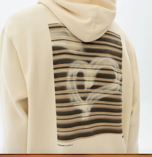 Hoodie blanco grafitti Simon