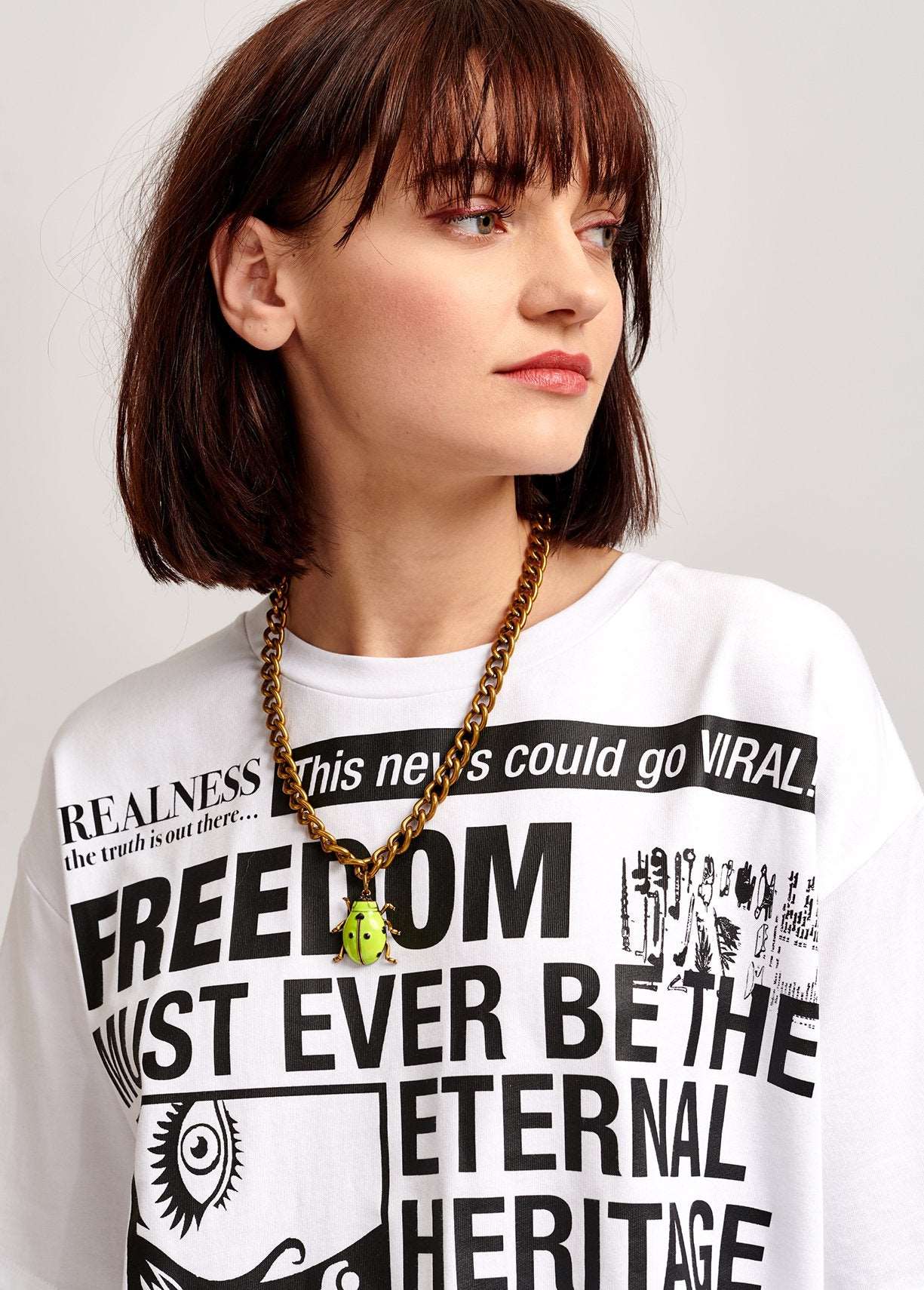 Essentiel Artwerp Camiseta News DEIMOTIV