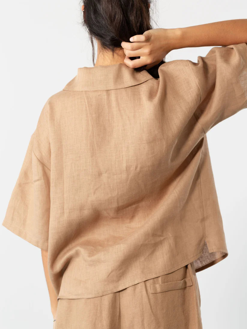 BLUSA CORTA DE LINO
