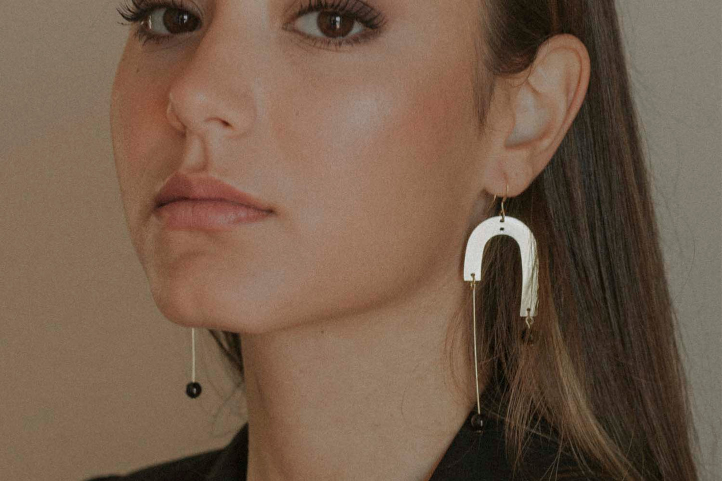 Lia B Pendientes Onix Équilibre DEIMOTIV