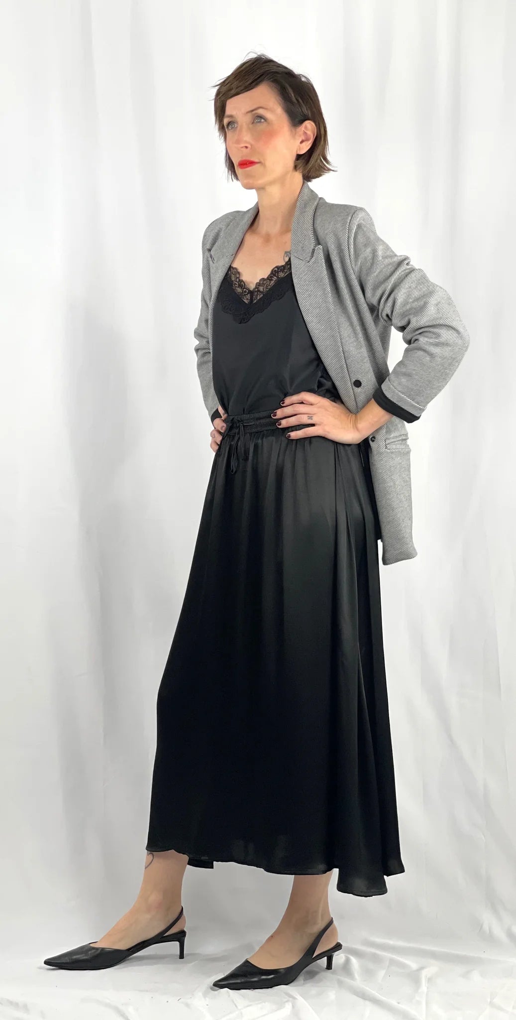 Hika Basque Brand Falda Paris