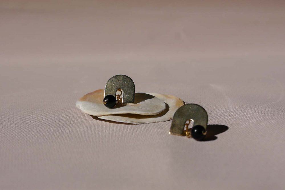 Pendientes onix Arc noir DEIMOTIV