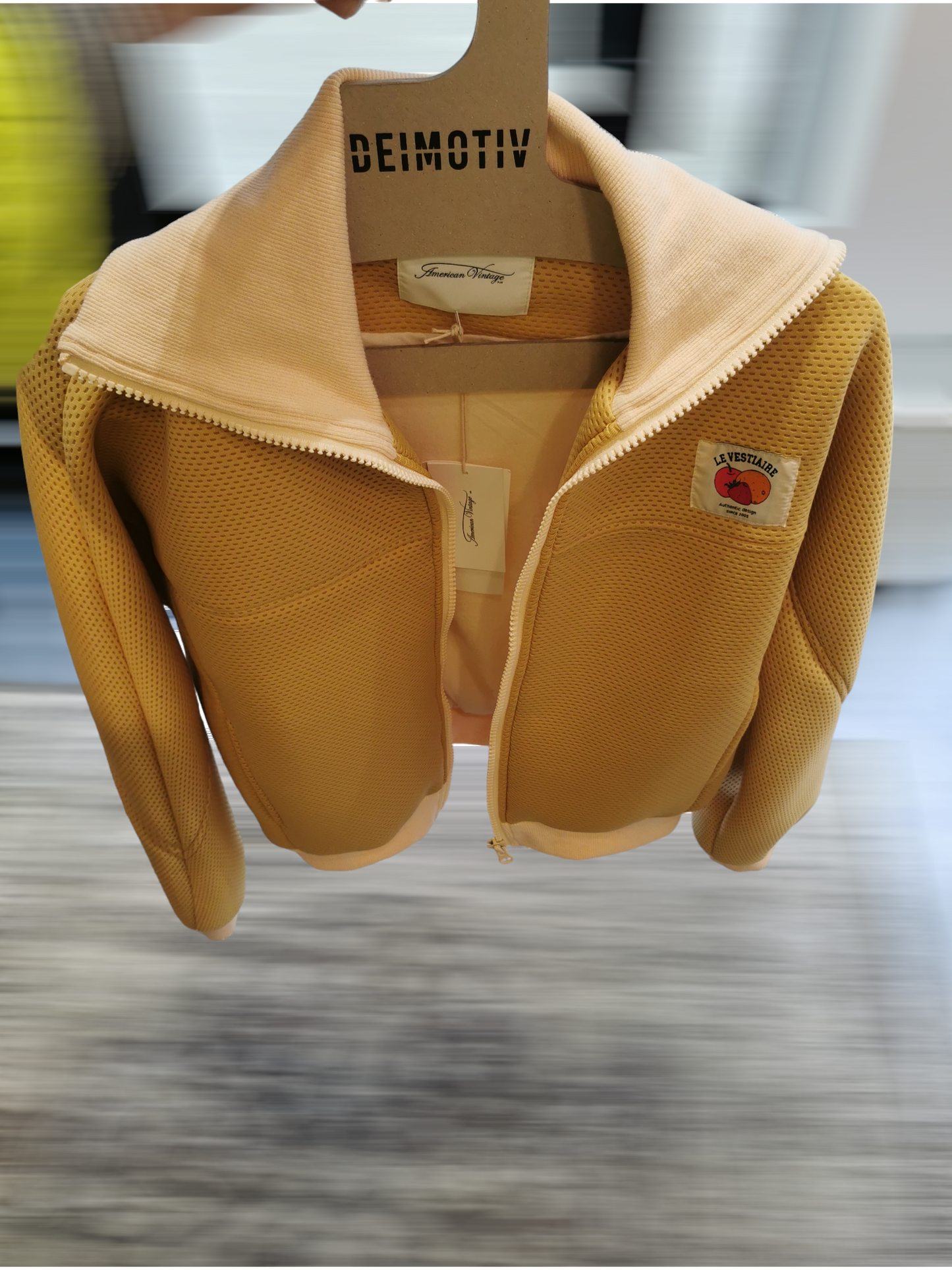 Bomber amarillo