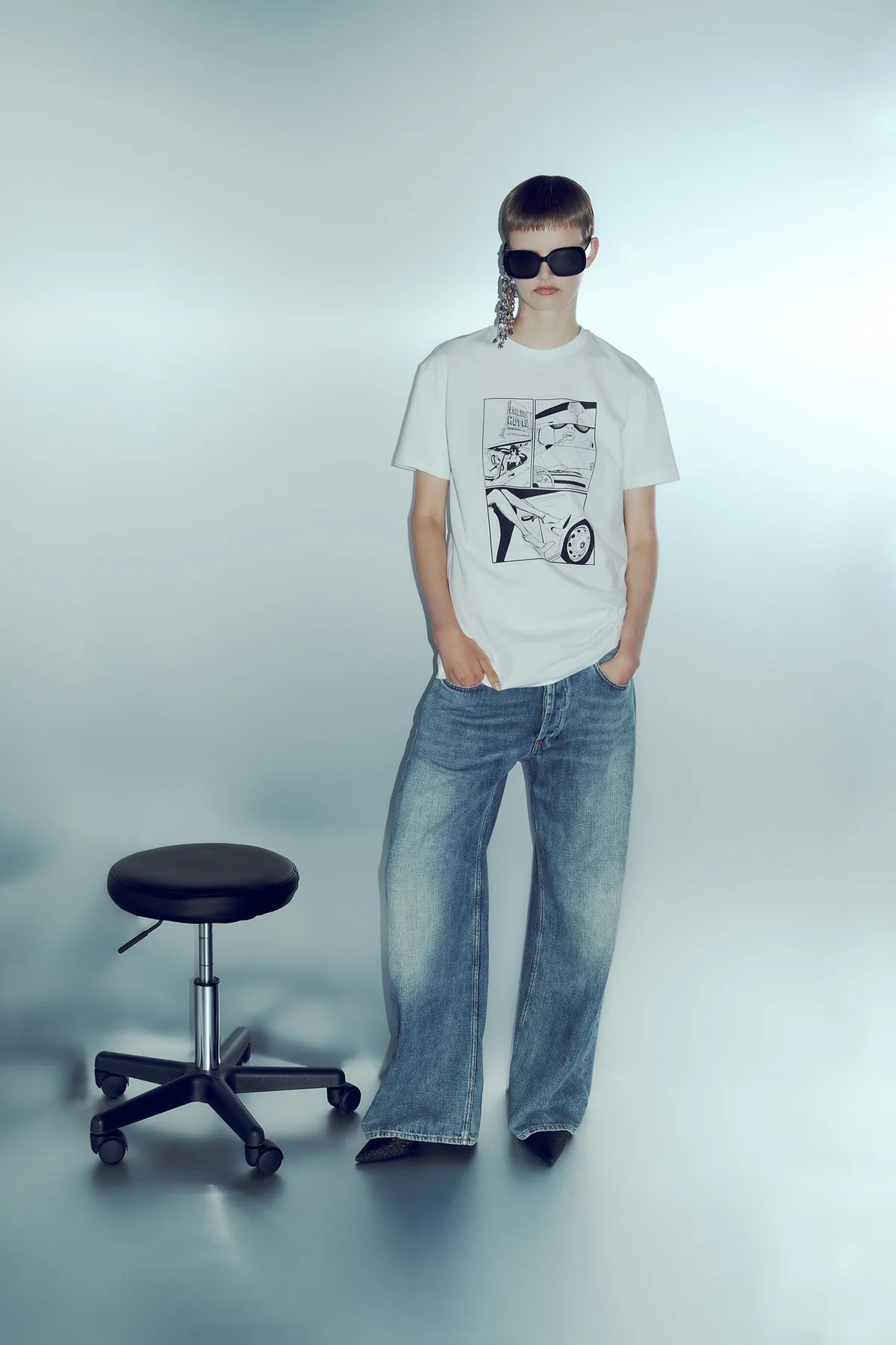 T-SHIRT GRAPHIC PRINT