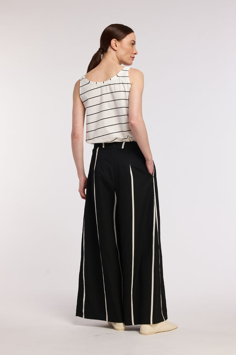 PANTALONES ANCHOS ACAMPANADOS