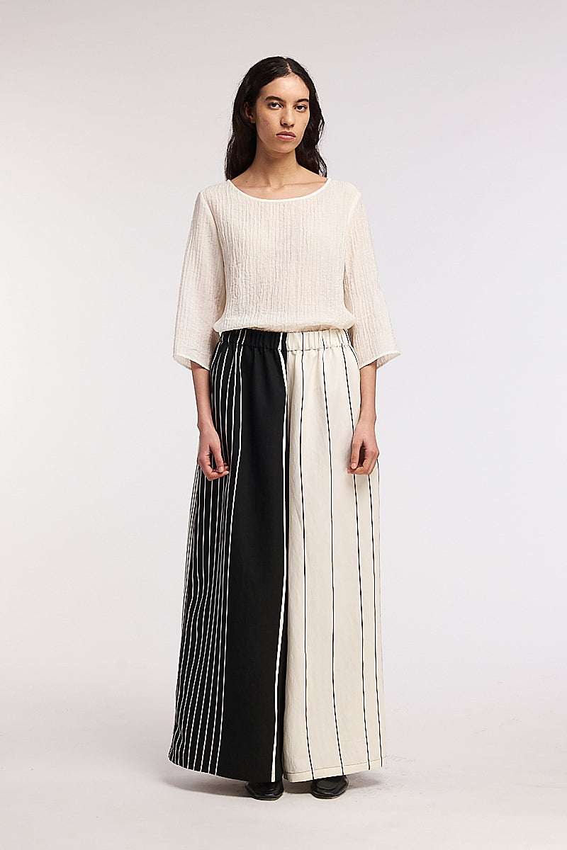 Pantalón de lino rayas negro y blanco