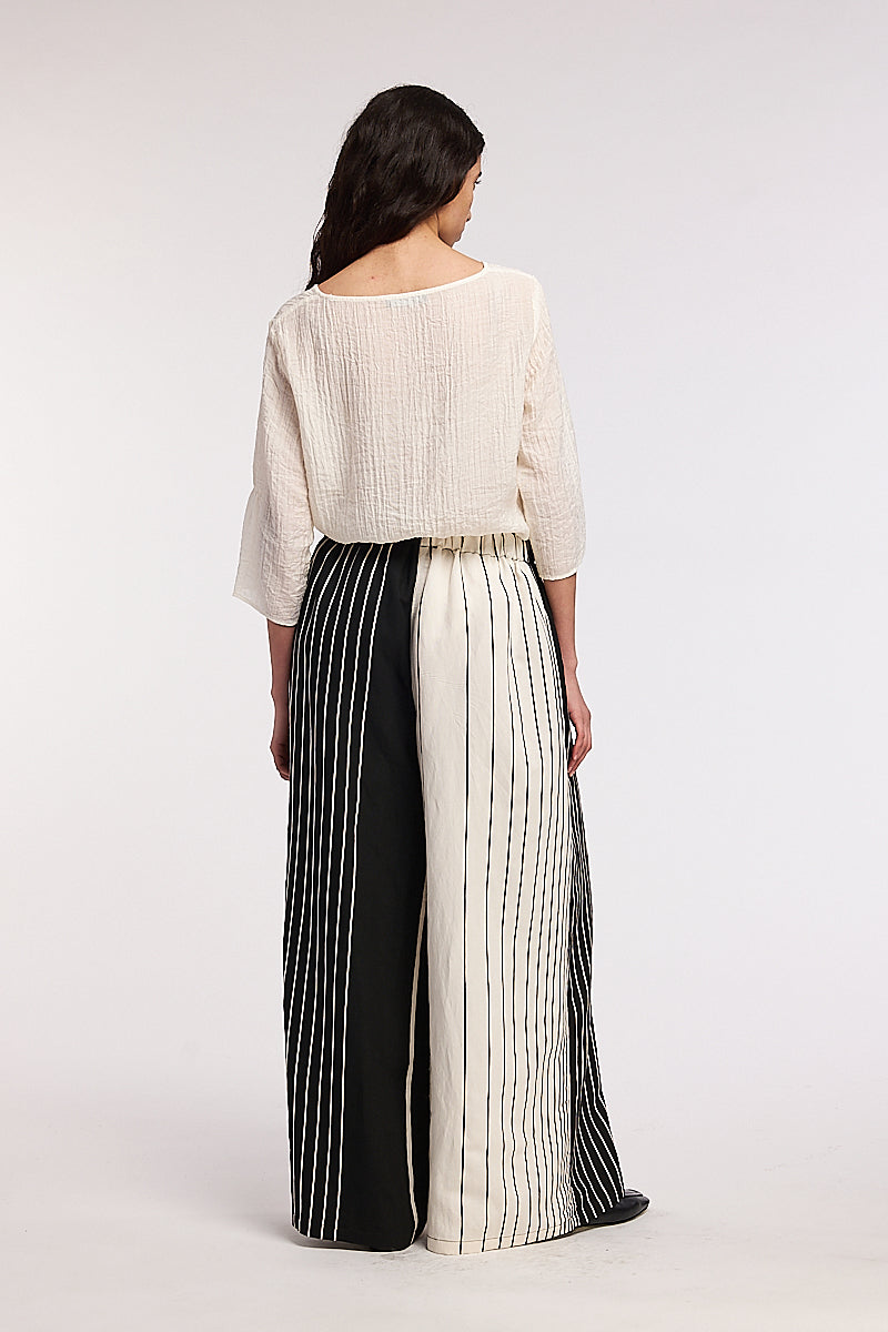 Pantalón de lino rayas negro y blanco