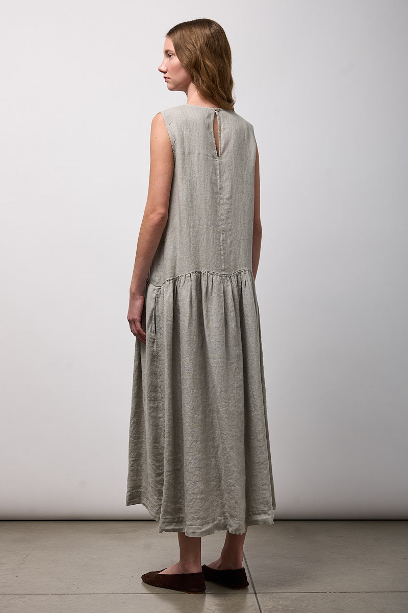 vestido gris lino