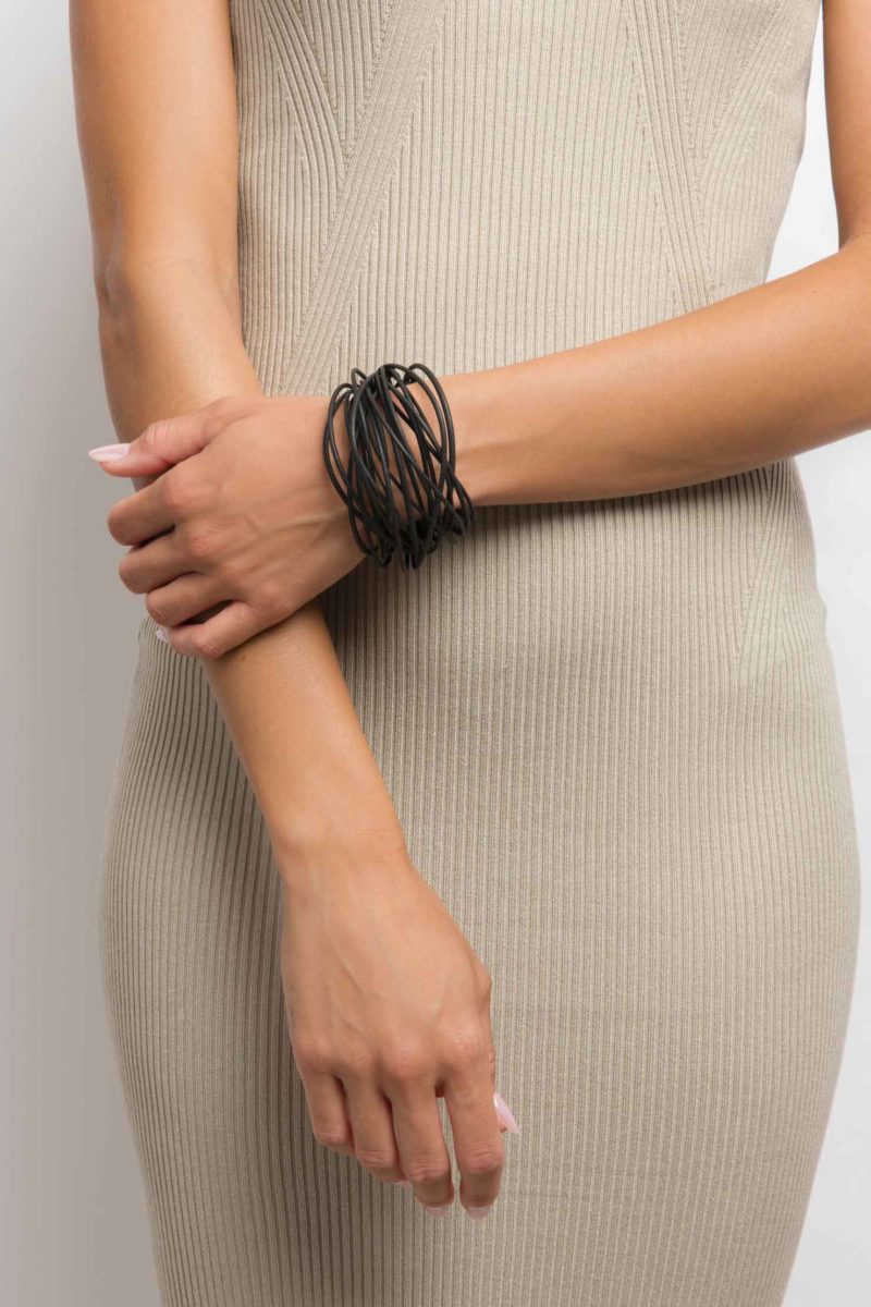 Theia brazalete