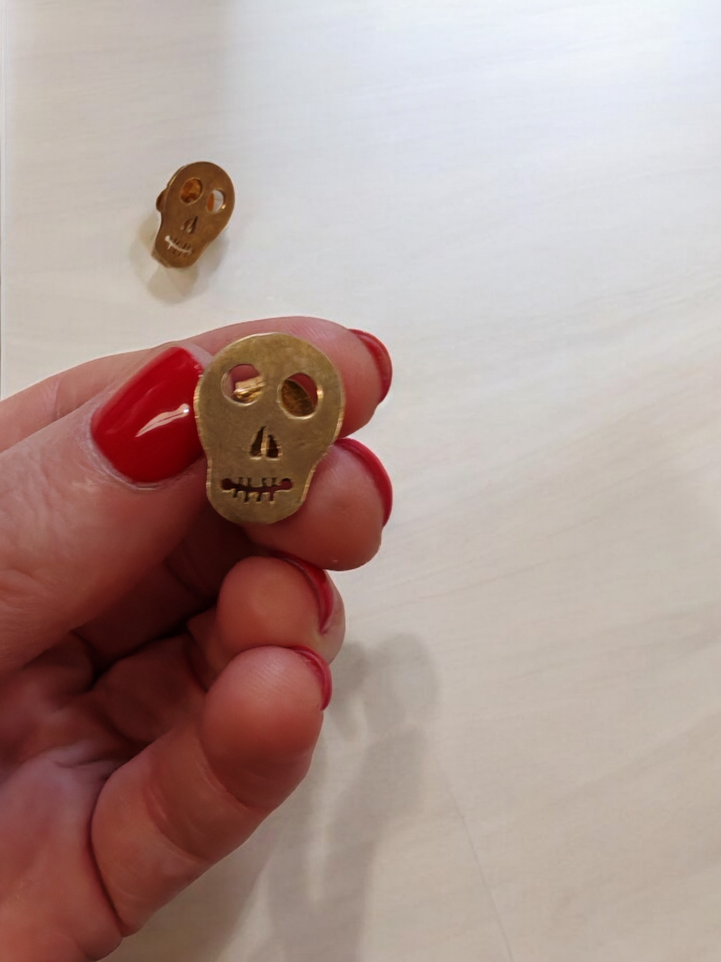 Pendientes mini calaveras