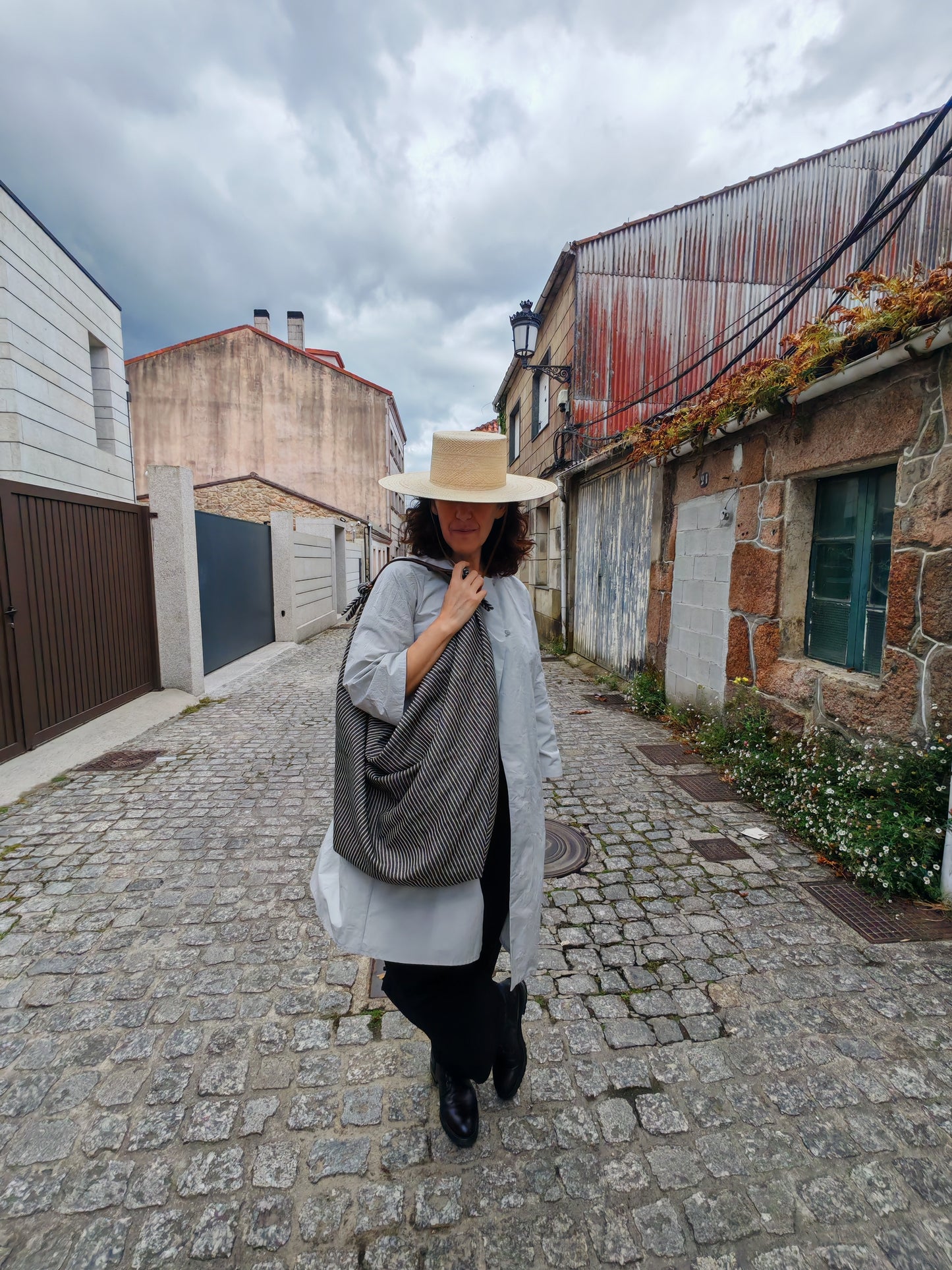 Gabardina gris fina