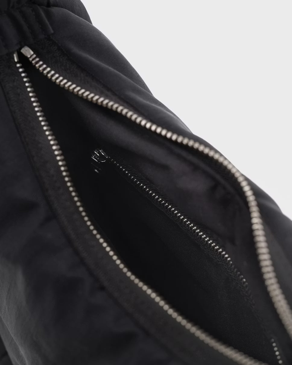 CURVE Half Moon Bag Mini