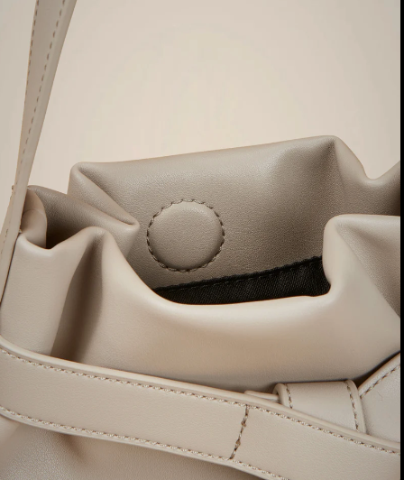MINI BUCKET BAG