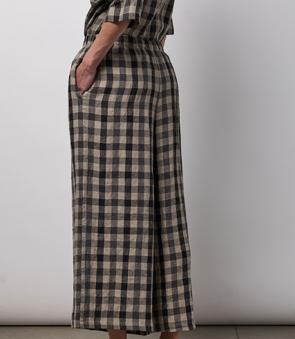 TROUSERS WITH ELASTIC WAIST AND PALAZZO LEGS