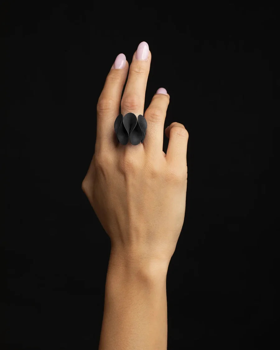 Cora Ring