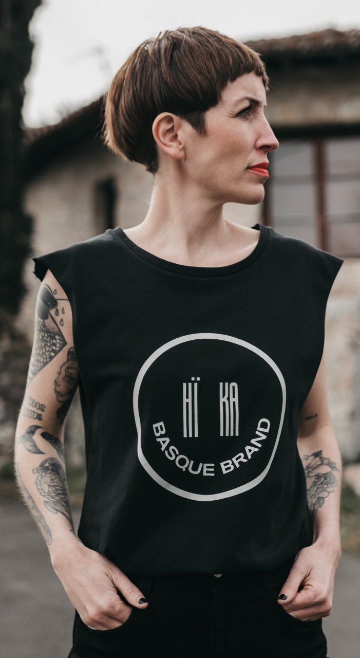 Hika Basque Brand Camiseta Tirantes Irri DEIMOTIV