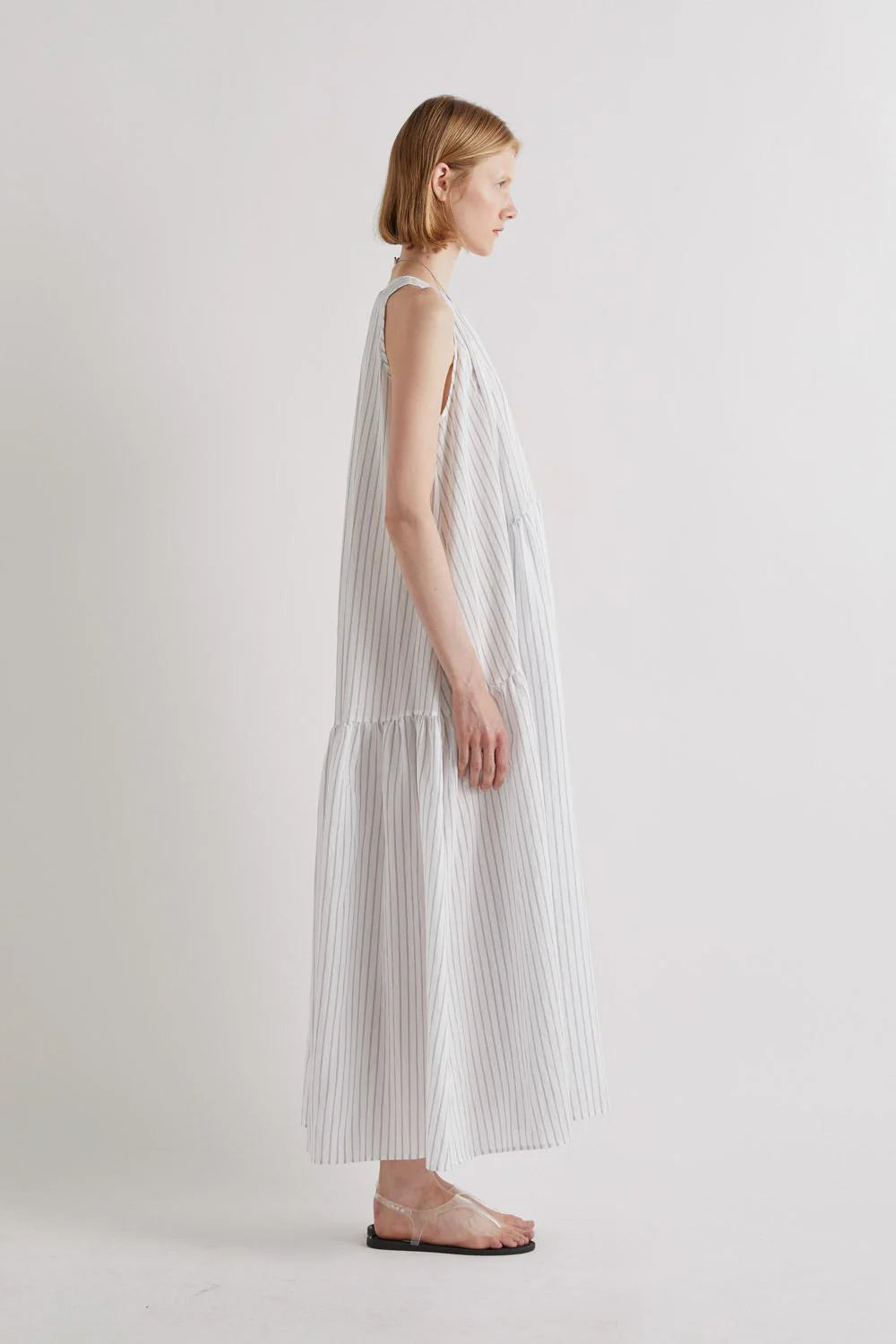 VESTIDO LARGO CON VOLANTES RAYA DIPLOMATICA