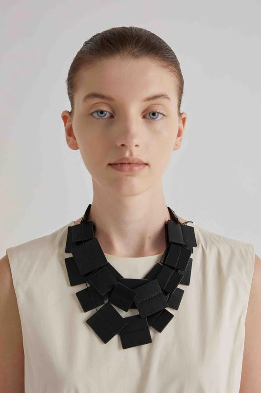 COLLAR GEOMETRICO