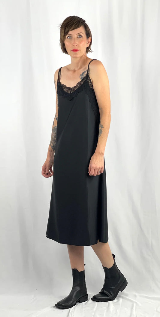 Hika Basque Brand LENCERO LONG MOON
