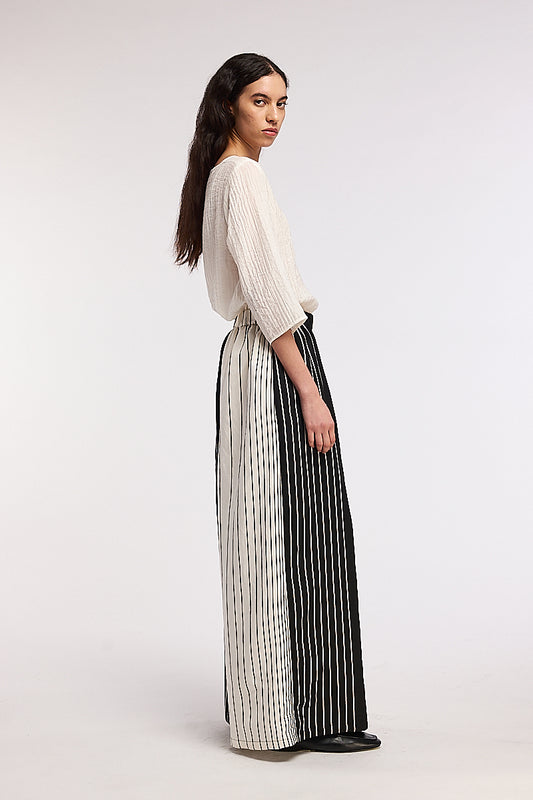 Pantalón de lino  rayas negro y blanco