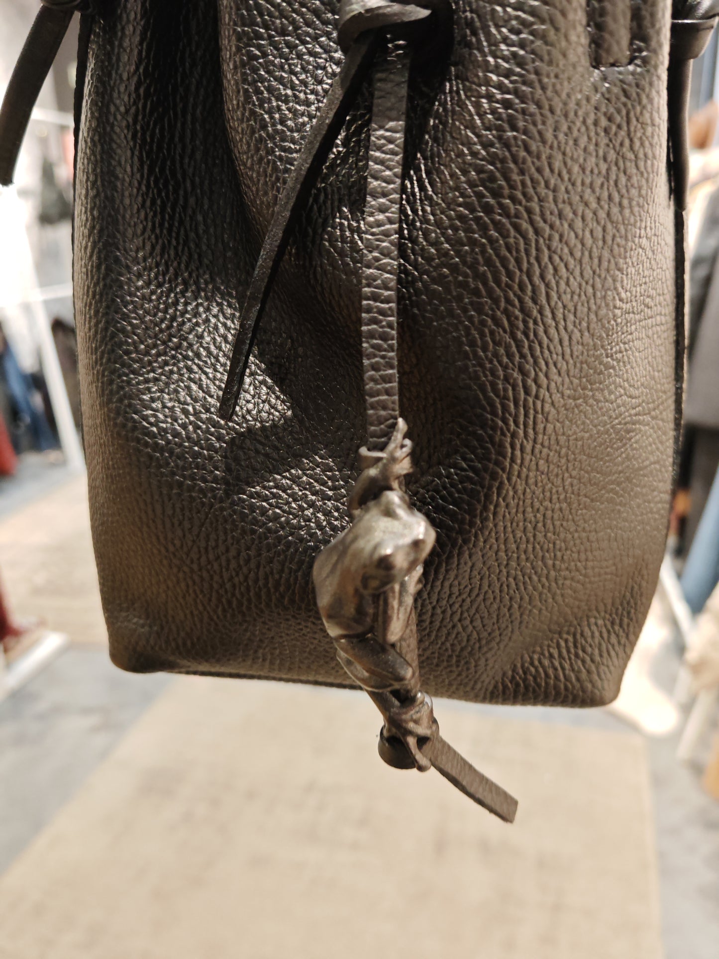 Bolso Bijou rana negro