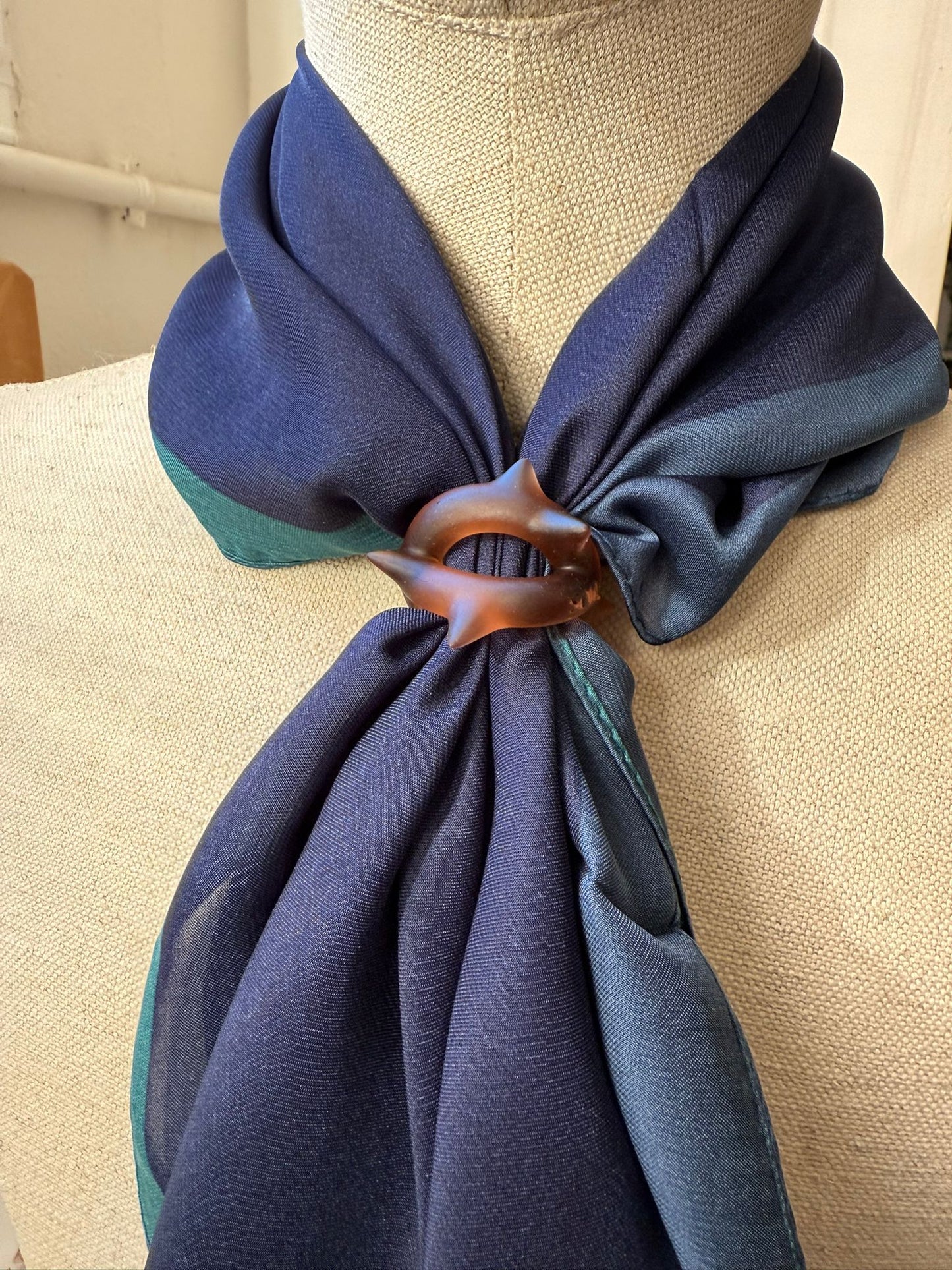 Pañuelo y pieza  Solo Atame (edición limitada)