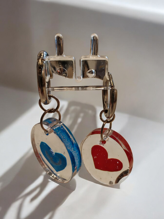 Pendientes corazones artista  Helleonor